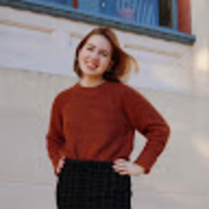 Meet your Posher, Ellia